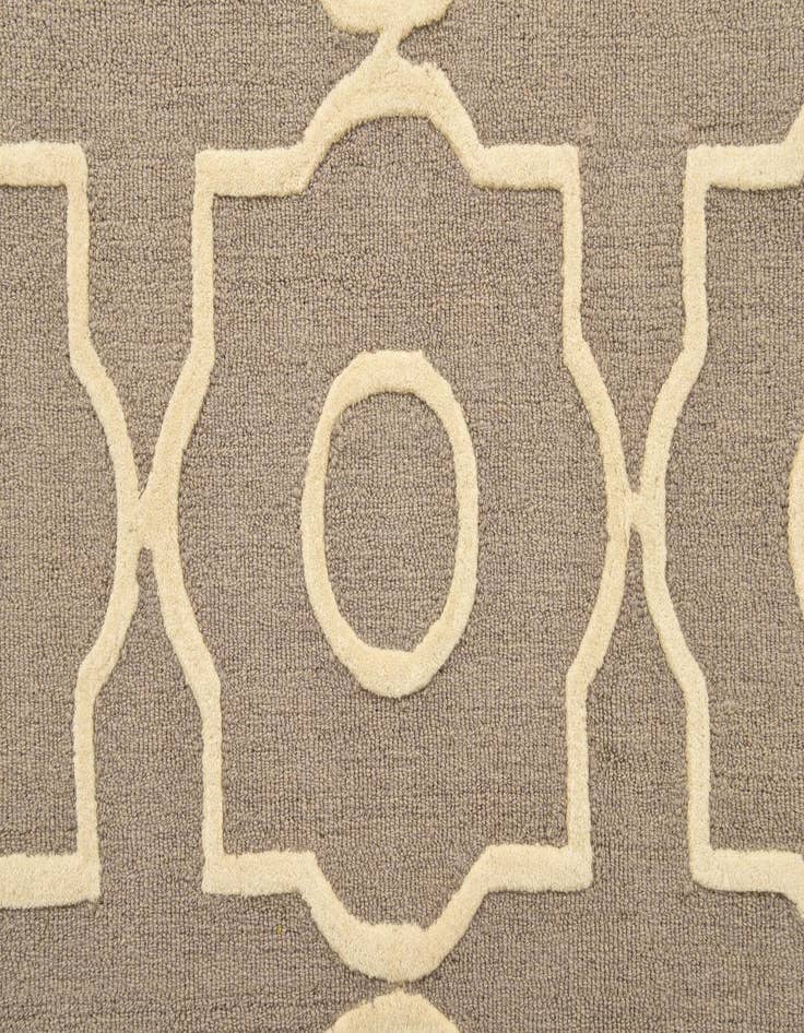 Detail image of  4' 11 x 7' 11 Luna Rug