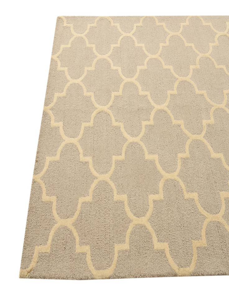 Detail image of  5' 1 x 8' Luna Rug