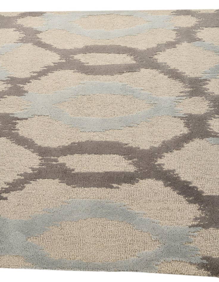 Detail image of  4' 10 x 7' 10 Luna Rug