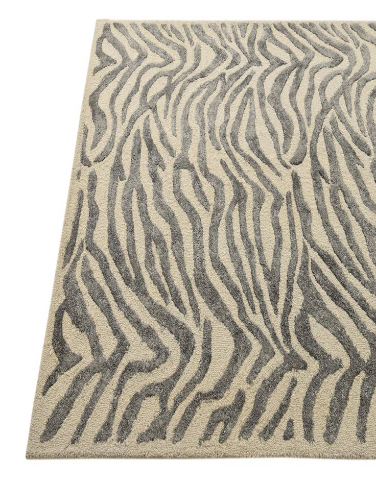 Detail image of  5' x 7' 11 Luna Rug