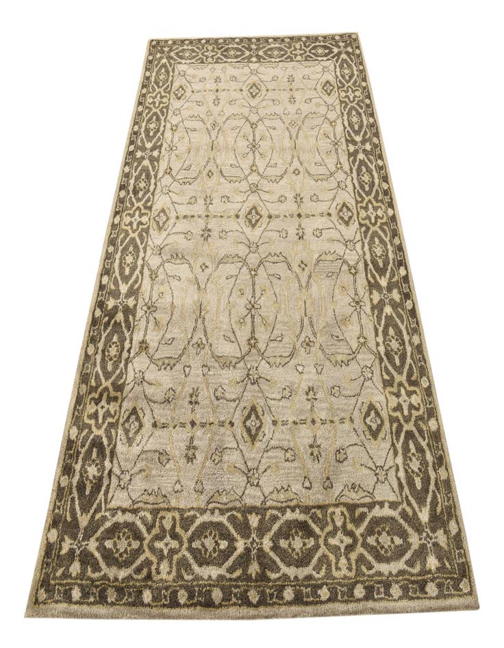 Detail image of  5' x 7' 4 Luna Rug