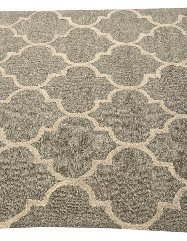 Detail image of  5' x 7' 11 Luna Rug