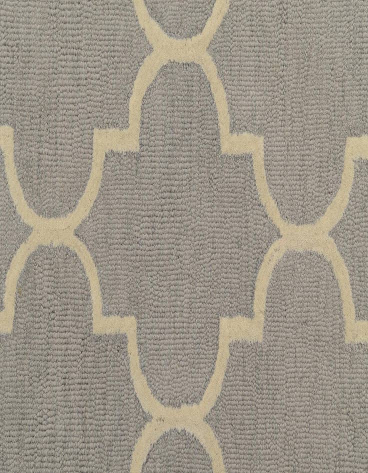 Detail image of  5' x 8' Luna Rug