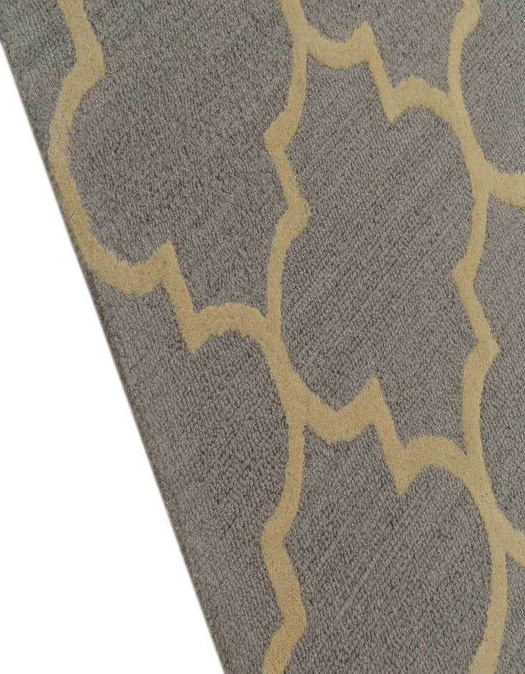 Detail image of  5' 1 x 8' Luna Rug