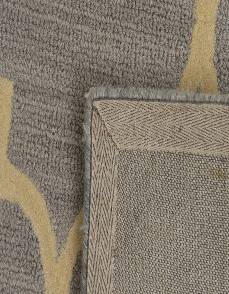 Detail image of  5' 1 x 8' Luna Rug