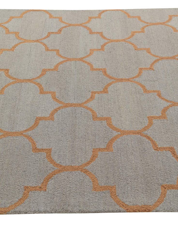 Detail image of  5' 1 x 8' Luna Rug