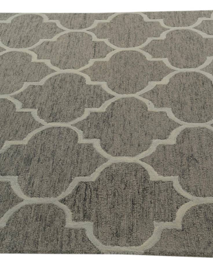 Detail image of  5' 1 x 8' Luna Wool Rug
