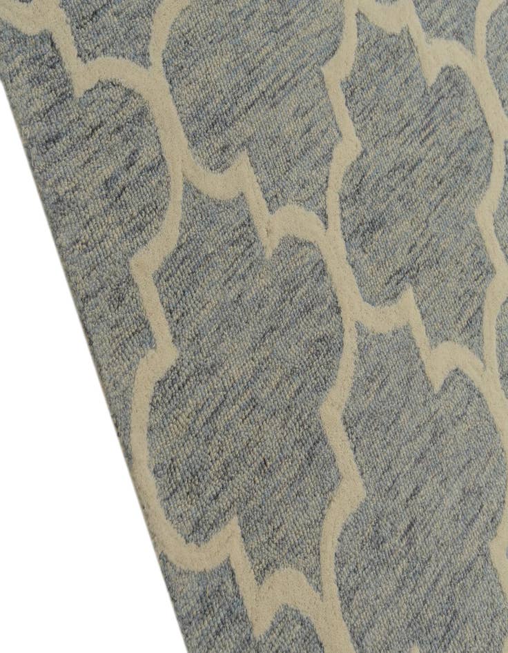 Detail image of  5' 1 x 8' 2 Luna Rug