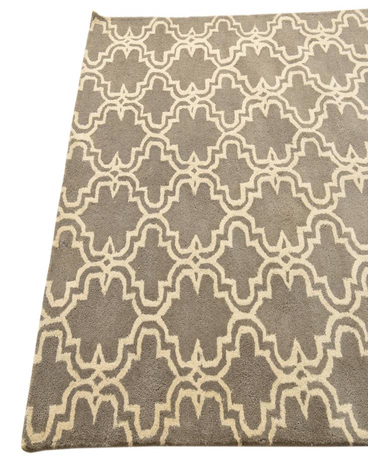 Detail image of  5' x 7' 10 Luna Wool Rug