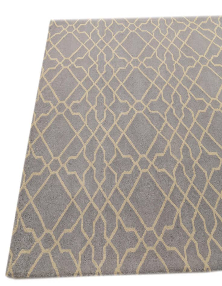 Detail image of  5' 1 x 8' Luna Wool Rug