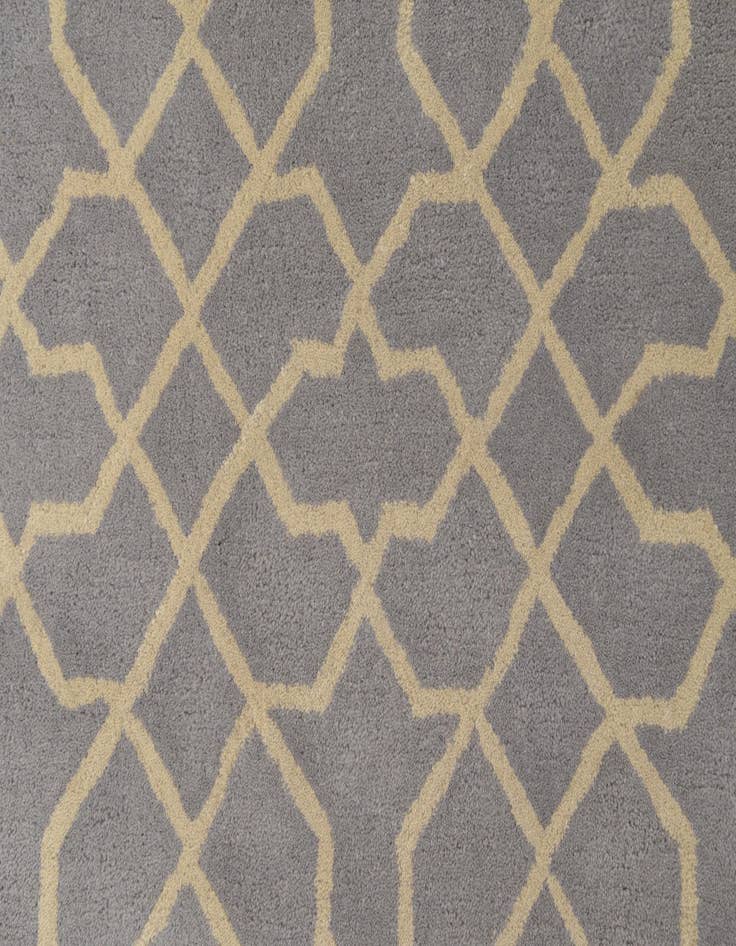 Detail image of  5' 1 x 8' Luna Wool Rug