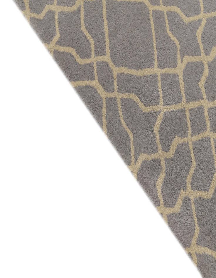 Detail image of  5' x 8' Luna Wool Rug