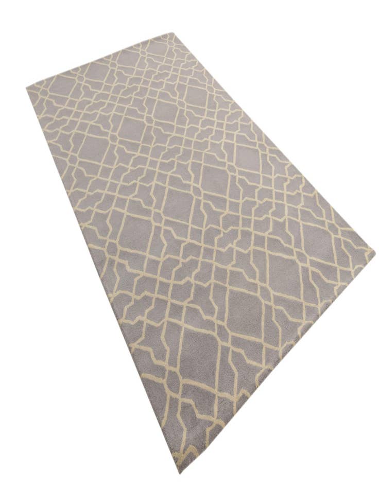 Detail image of  5' 1 x 8' Luna Wool Rug