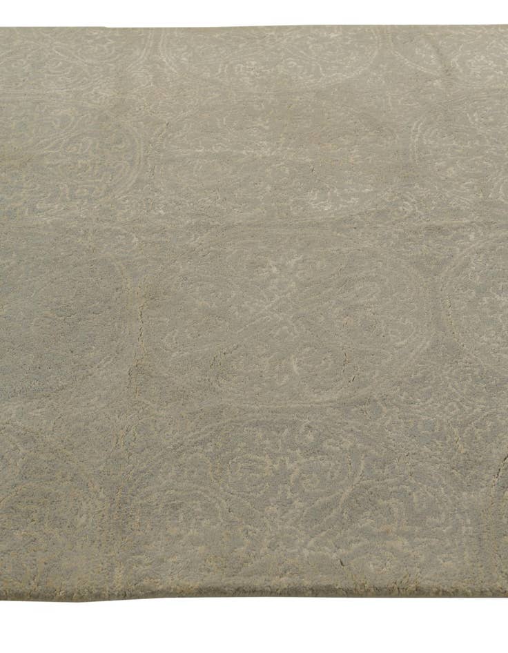 Detail image of  5' x 8' Luna Rug