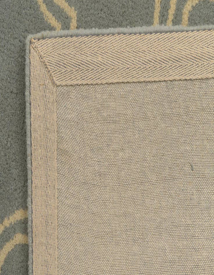 Detail image of  5' x 7' 10 Luna Wool Rug