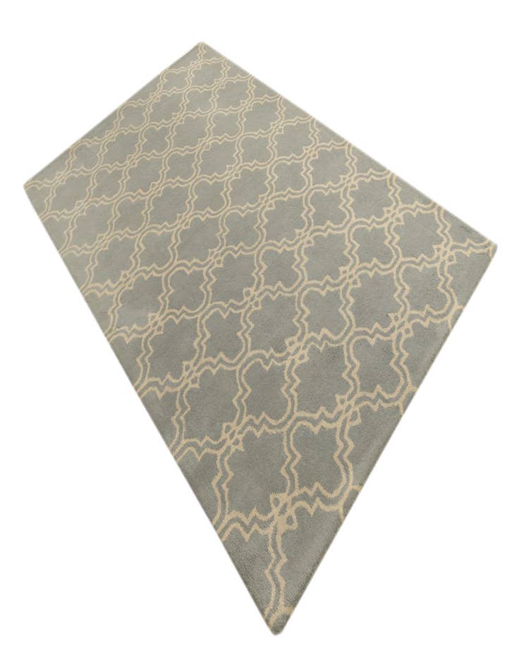 Detail image of  5' x 8' Luna Wool Rug