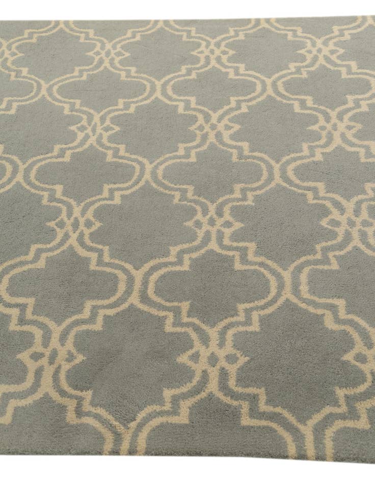 Detail image of  5' x 8' Luna Wool Rug