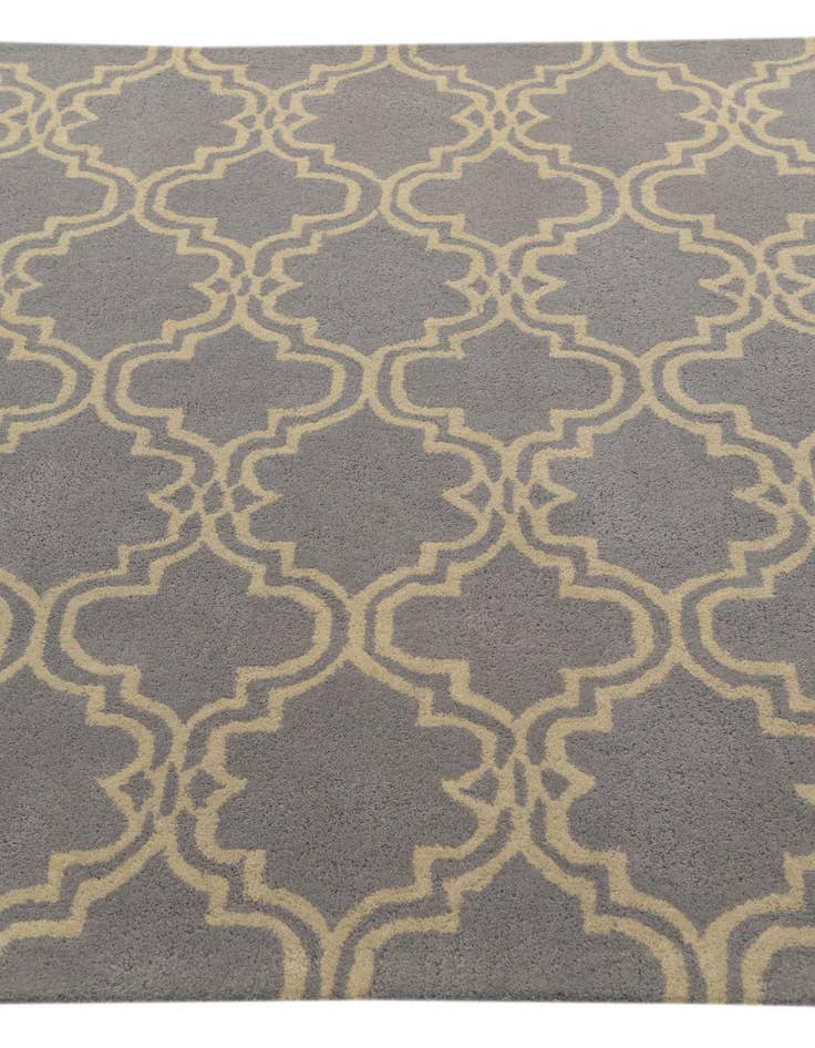 Detail image of  5' x 8' Luna Wool Rug