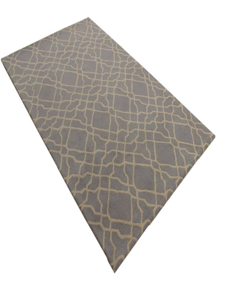 Detail image of  5' x 8' Luna Wool Rug