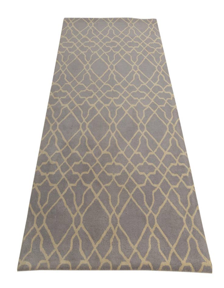 Detail image of  5' x 8' Luna Wool Rug