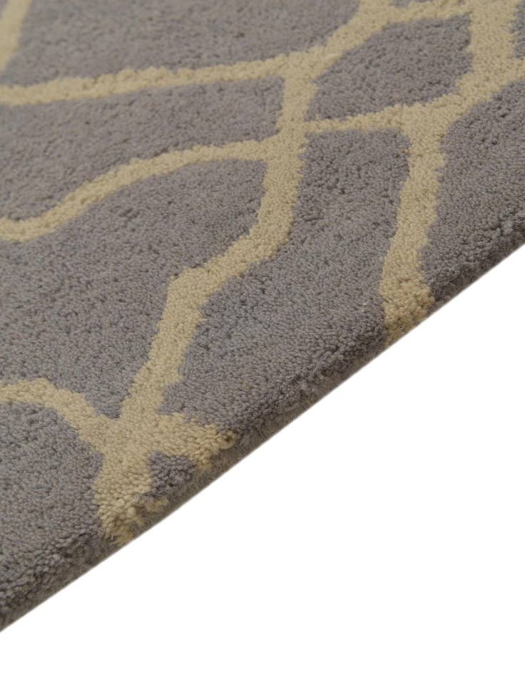 Detail image of  5' x 8' Luna Wool Rug