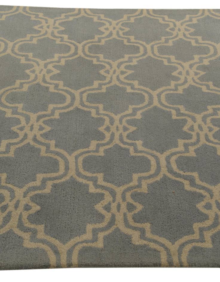 Detail image of  5' x 8' Luna Wool Rug