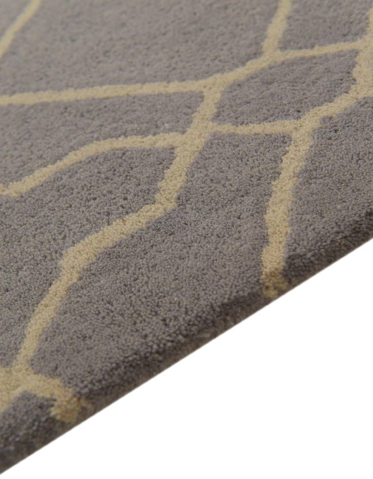 Detail image of  5' 2 x 8' 1 Luna Wool Rug