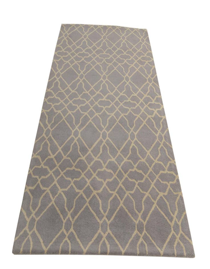 Detail image of  5' x 8' Luna Wool Rug