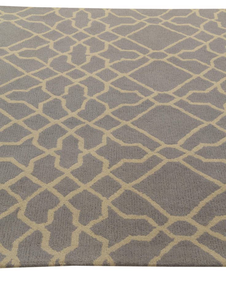 Detail image of  5' x 8' Luna Wool Rug