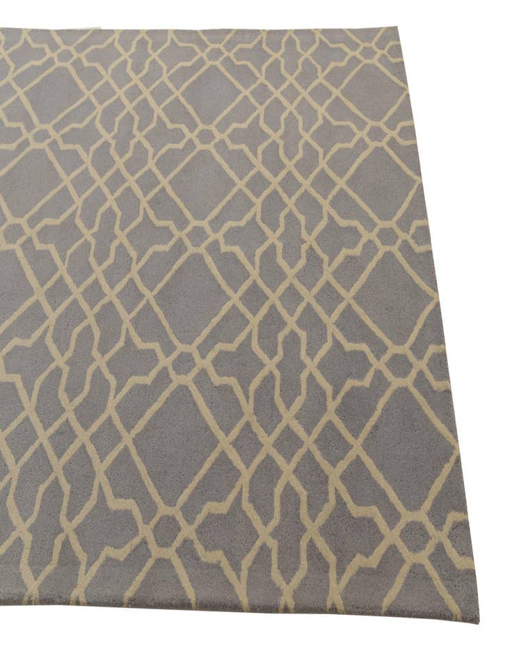 Detail image of  5' x 8' Luna Wool Rug