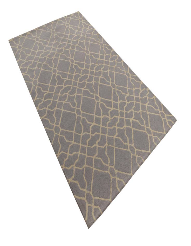 Detail image of  5' x 8' Luna Wool Rug