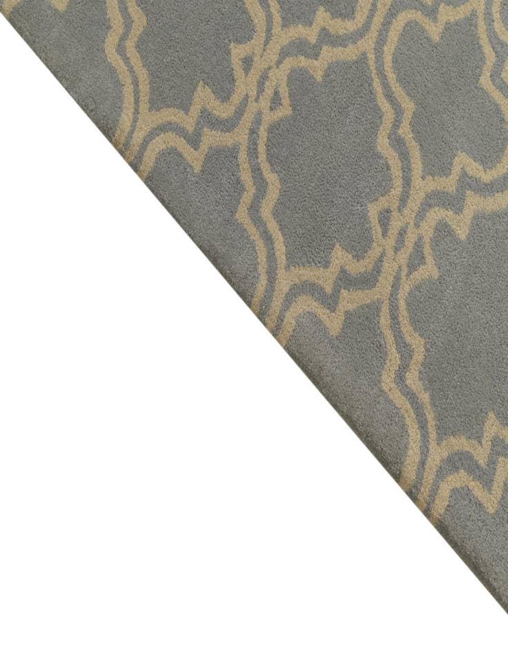 Detail image of  5' 1 x 8' 1 Luna Wool Rug