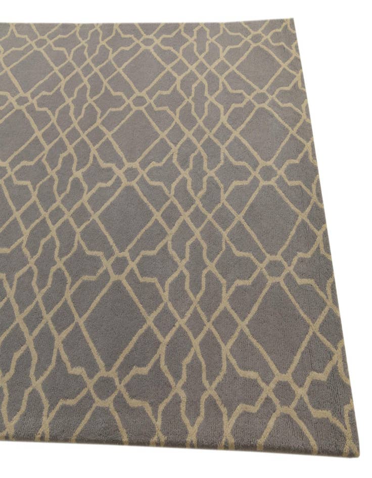 Detail image of  5' x 8' Luna Wool Rug