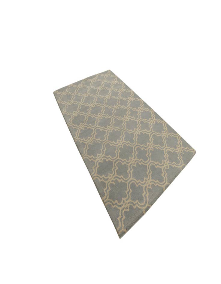 Detail image of  5' x 8' Luna Wool Rug