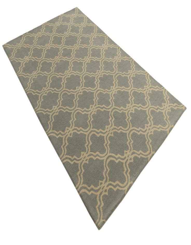 Detail image of  5' x 8' Luna Wool Rug