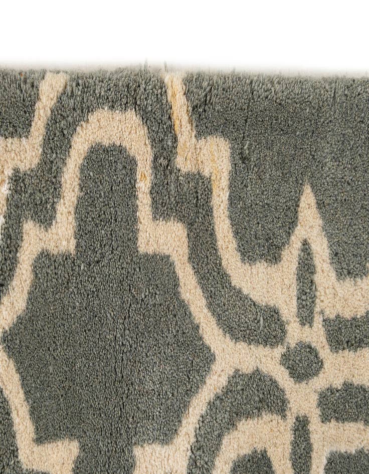 Detail image of  8' x 10' Luna Wool Rug