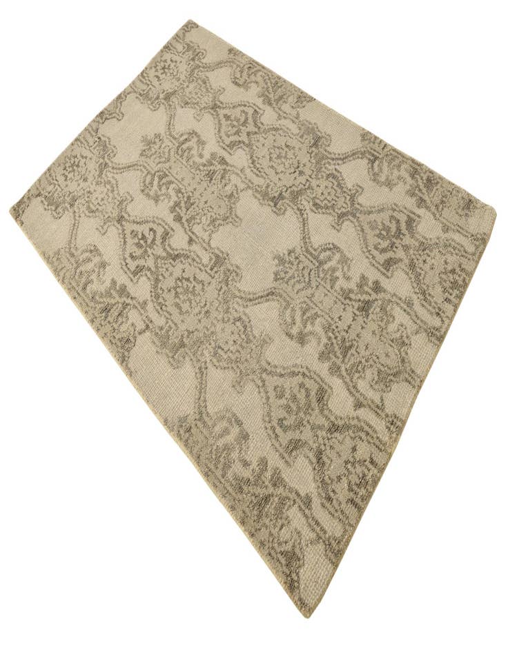 Detail image of  4' x 6'  Hand Knotted Luna Rug