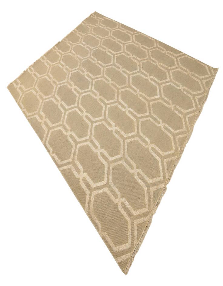 Detail image of  8' x 10'  Hand Knotted Luna Rug