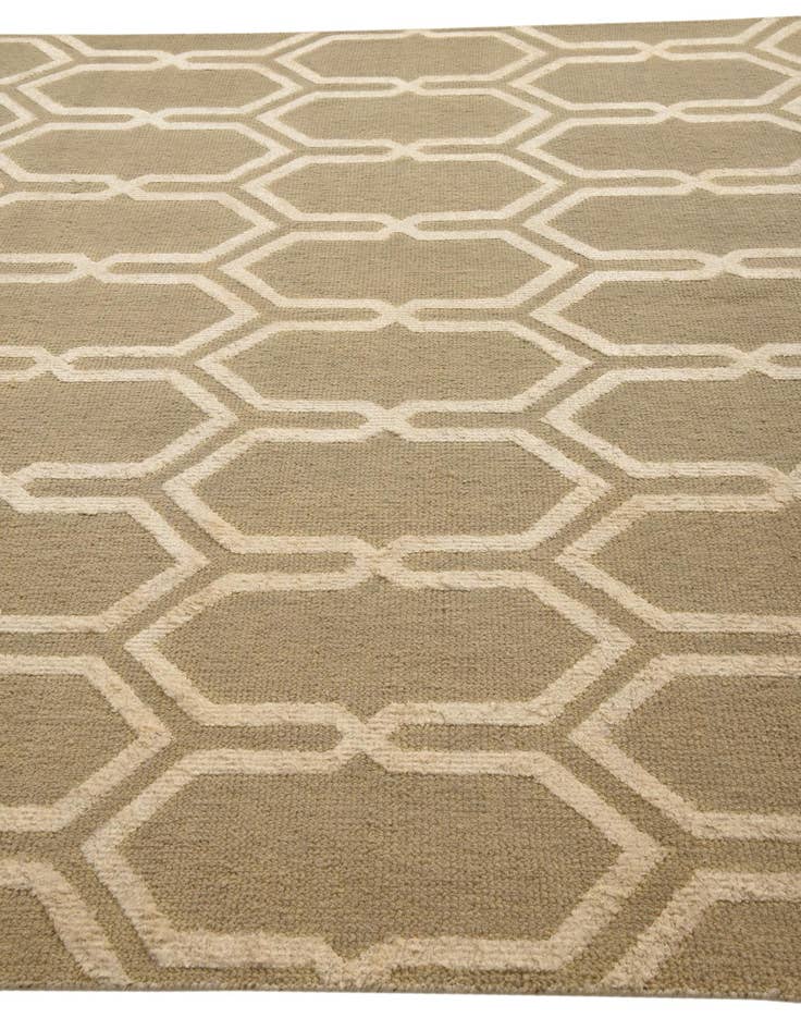 Detail image of  8' x 10'  Hand Knotted Luna Rug