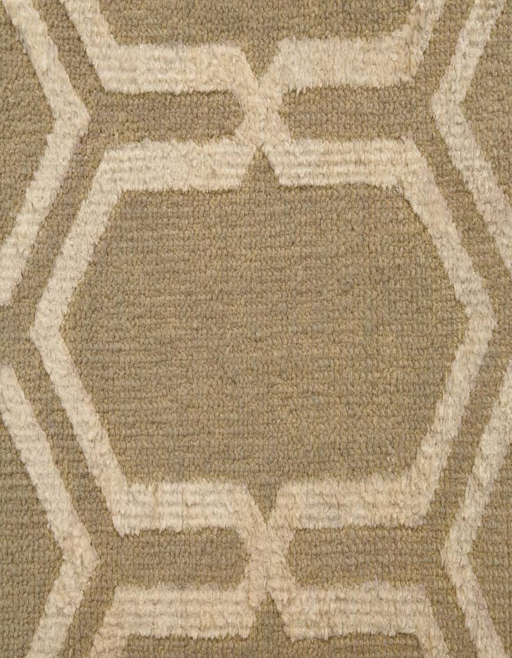 Detail image of  8' x 10'  Hand Knotted Luna Rug