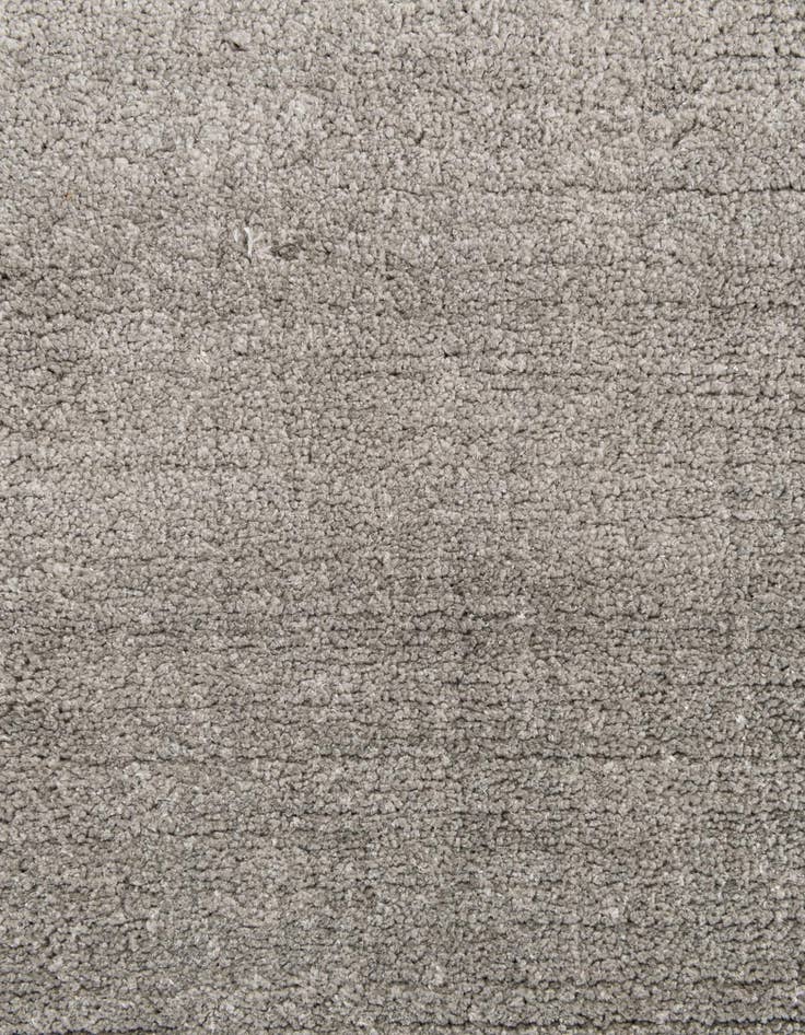 Detail image of  5' 7 x 8' 2 Luna Wool Rug