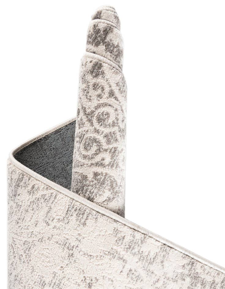 Detail image of  4' x 6' Modern Classical Rug