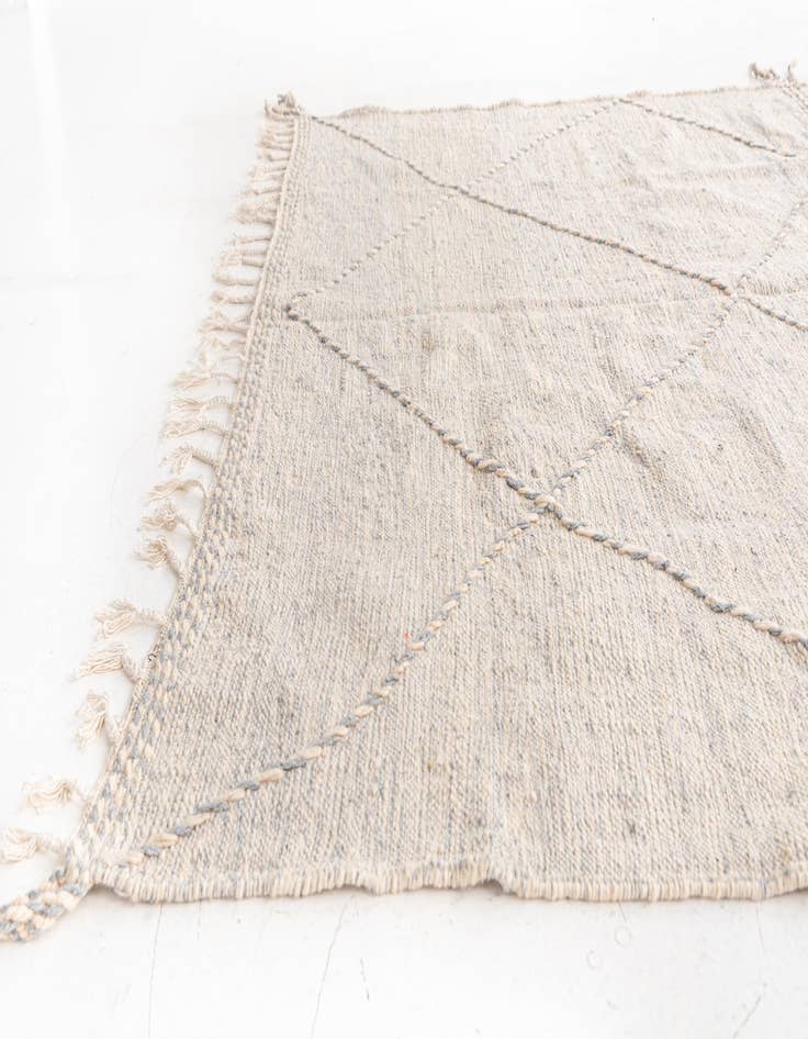 Detail image of  6' 5 x 9' 9  Hand Knotted Moroccan Wool Rug