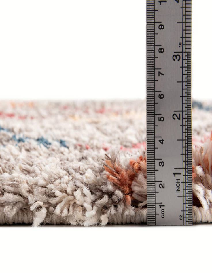 Detail image of  5' 3 x 7' 7 Morocco Rug