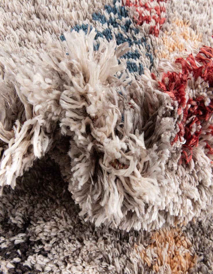 Detail image of  5' 3 x 7' 7 Morocco Rug