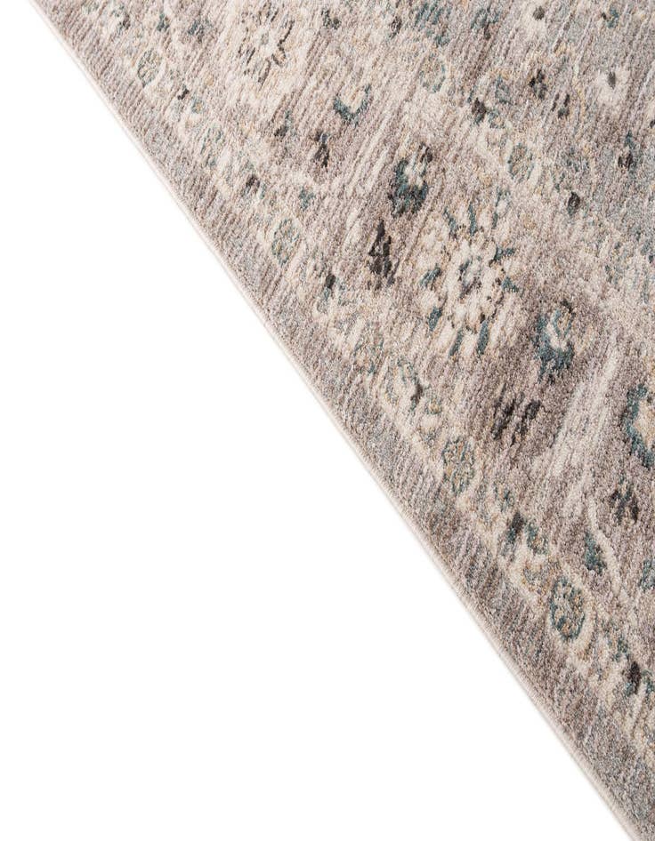 Detail image of  5' 5 x 8' Nain Design Rug