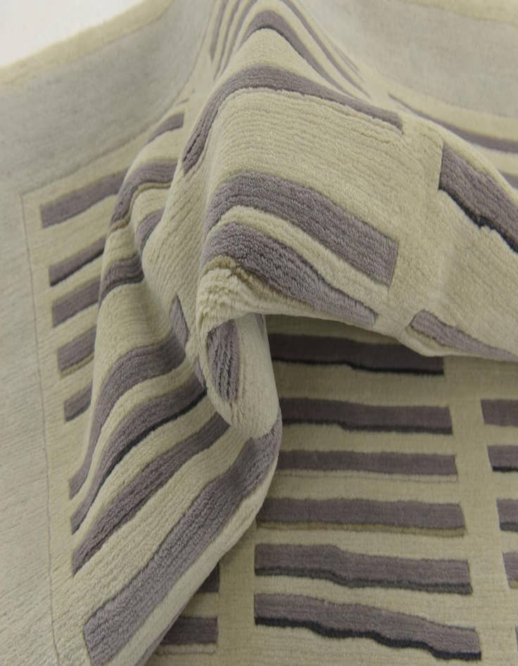 Detail image of  5' x 6' 6  Hand Knotted Nepal Wool Rug