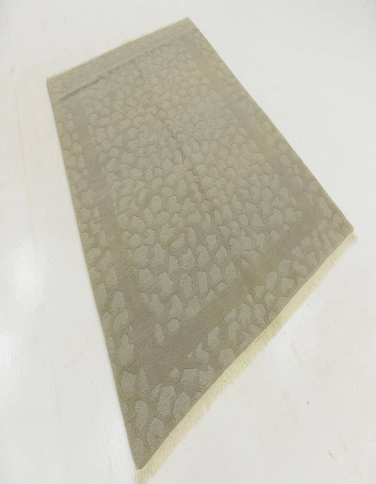 Detail image of  5' 8 x 7' 9  Hand Knotted Nepal Wool Rug