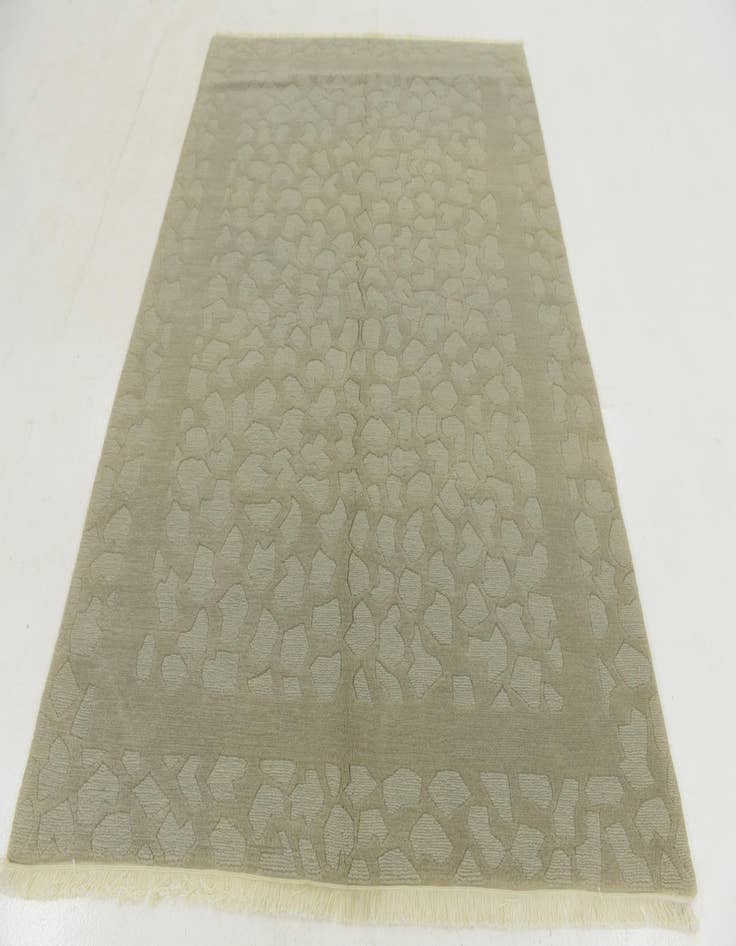 Detail image of  5' 8 x 7' 9  Hand Knotted Nepal Wool Rug