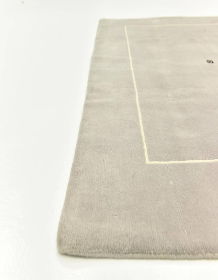 Detail image of  6' 8 x 9' 9  Hand Knotted Nepal Wool Rug